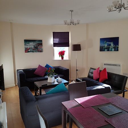 Two Bedrooms, Two Bath, Up To 3 Beds 1 Sofa - Slough Windsor Legoland Luaran gambar